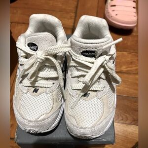 New Balance 2002 US sz 7